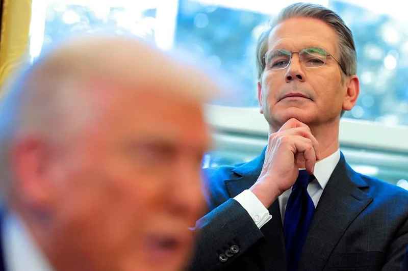 Из августа 2025 в август 2028